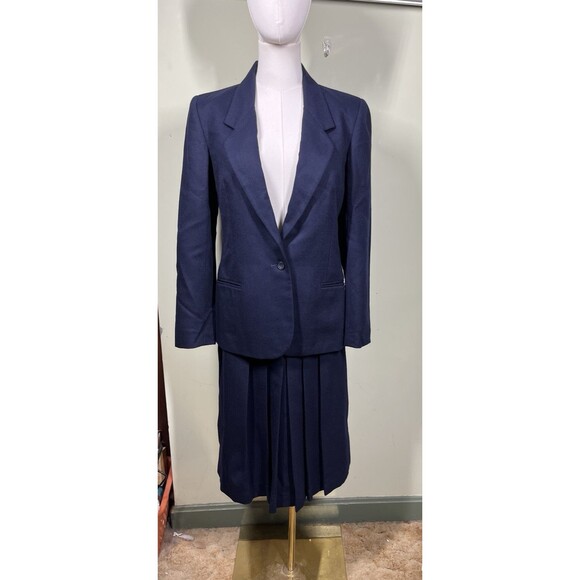 St Michael Jackets & Blazers - Vtg St Michael Womens 2-piece Navy Wool Sz 10 Blazer & Sz 12 Skirt Pleated Suit